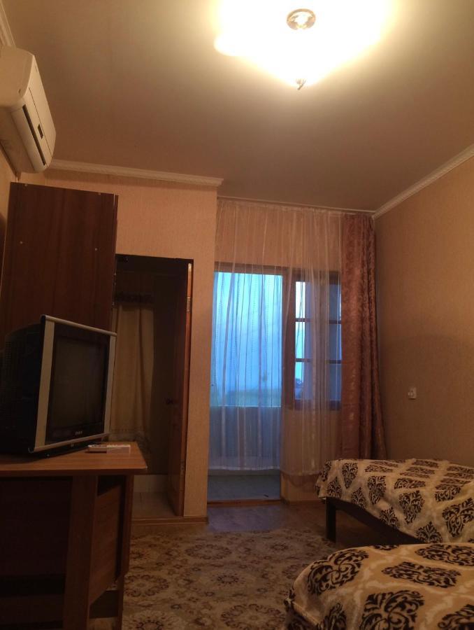 Гостевой Дом «Лиза» Hotel Gagra Luaran gambar