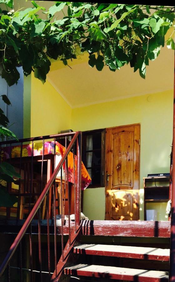 Гостевой Дом «Лиза» Hotel Gagra Luaran gambar
